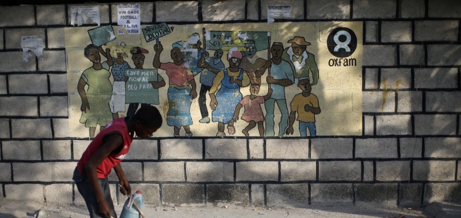  L’ancien directeur d’Oxfam en Haïti a reconnu en 2011 avoir payé des prostituées