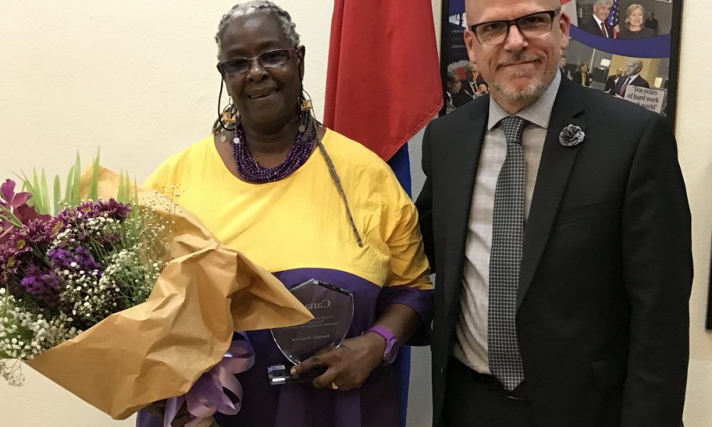  Danièle Magloire remporte le prix « Champions des droits de la personne »